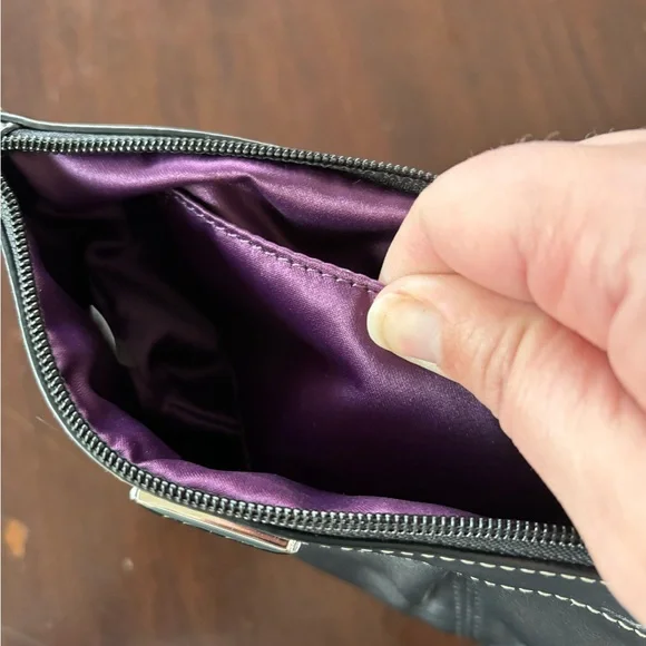 Coach | Black | Pleated Leather | Wristlet |‎ Y2K - Picture 3 of 5